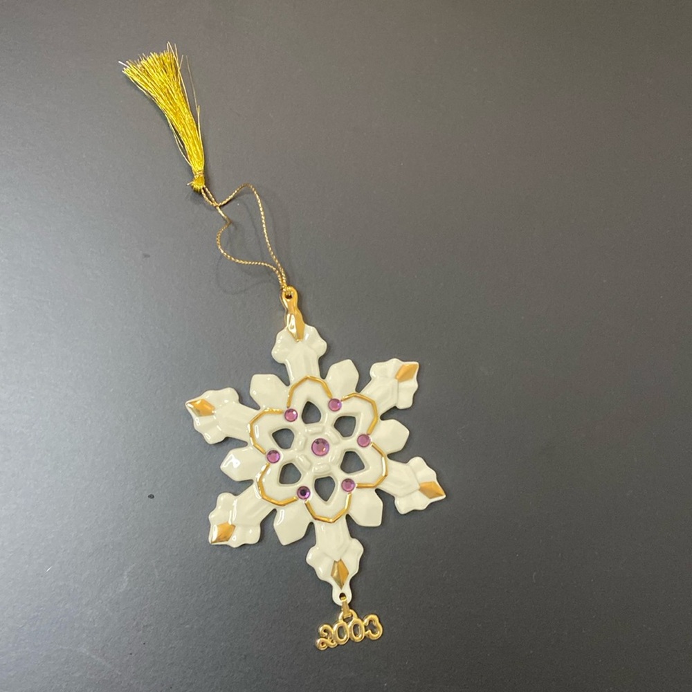 2003 Lenox Gemmed China Snowflake Christmas Ornament RARE find holiday gift